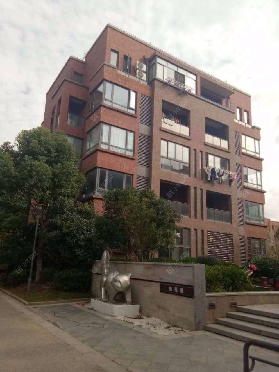 上海滴水湖馨苑小区_滴水湖馨苑小区null