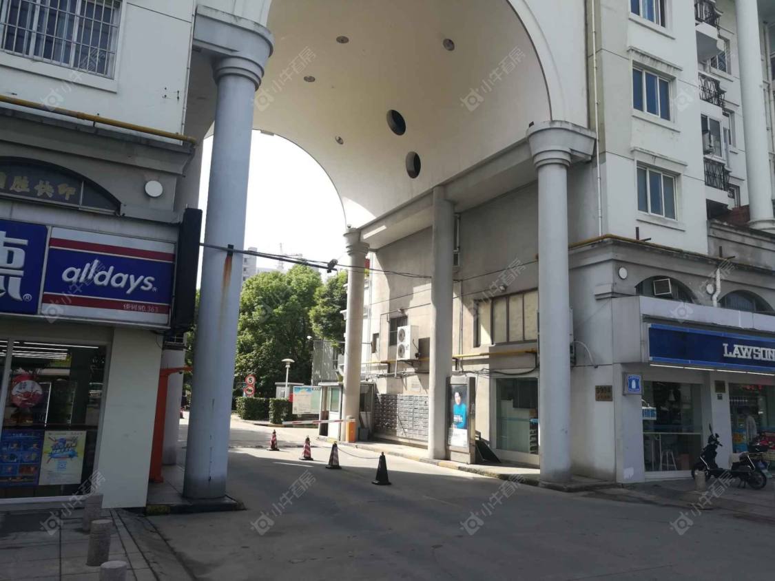 上海金山园中苑小区_金山园中苑小区null