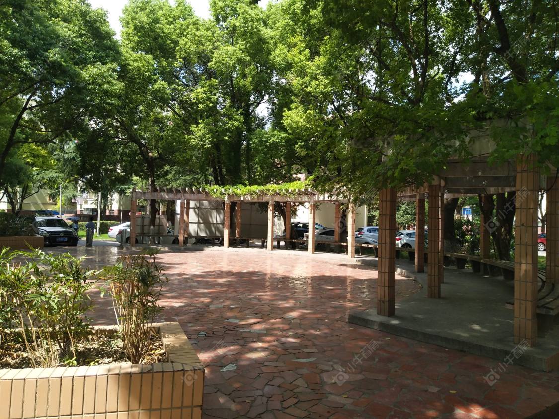 上海古美八村小区_古美八村小区null