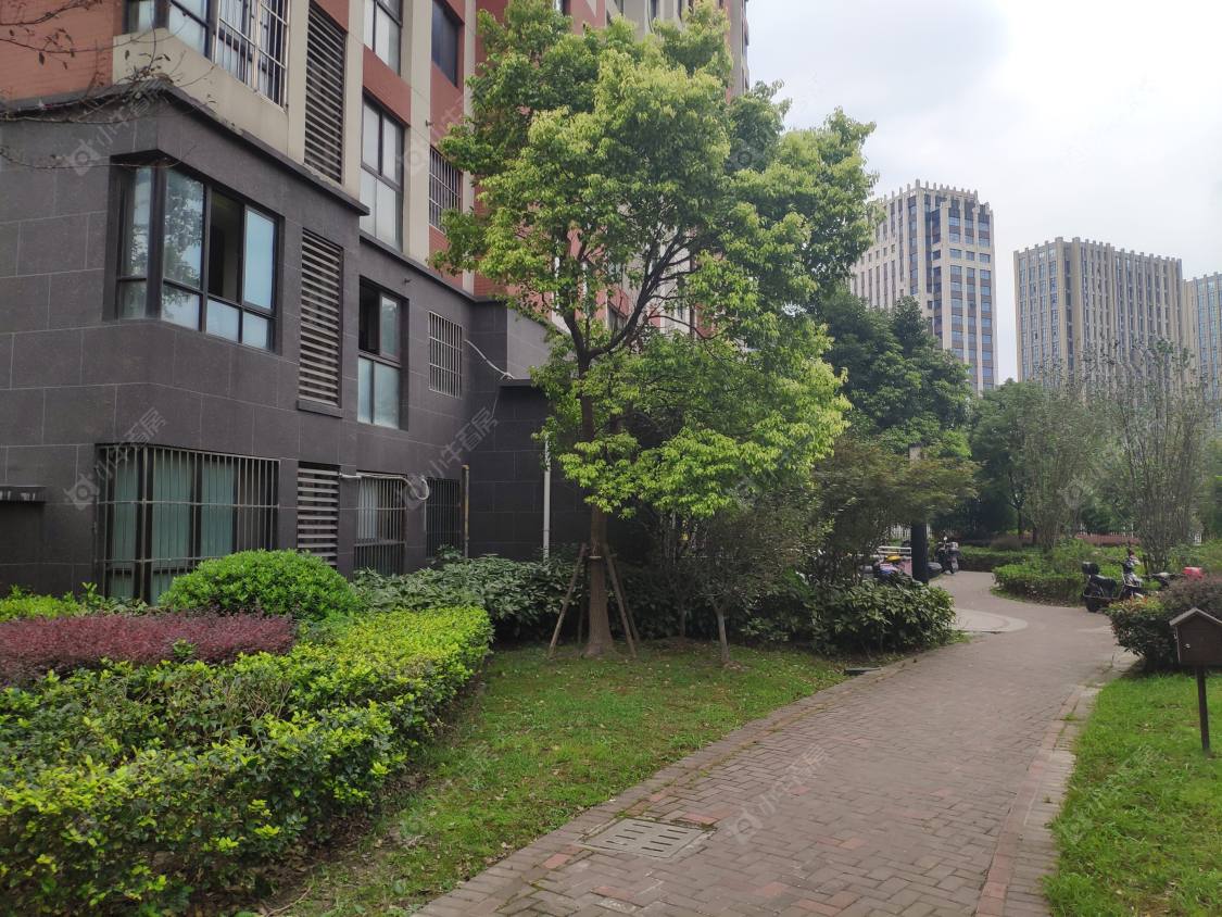 通用国际封面图_小牛看房