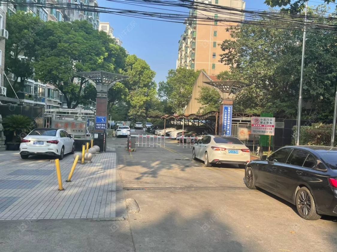 上海水景豪园别墅区小区_水景豪园别墅区小区null