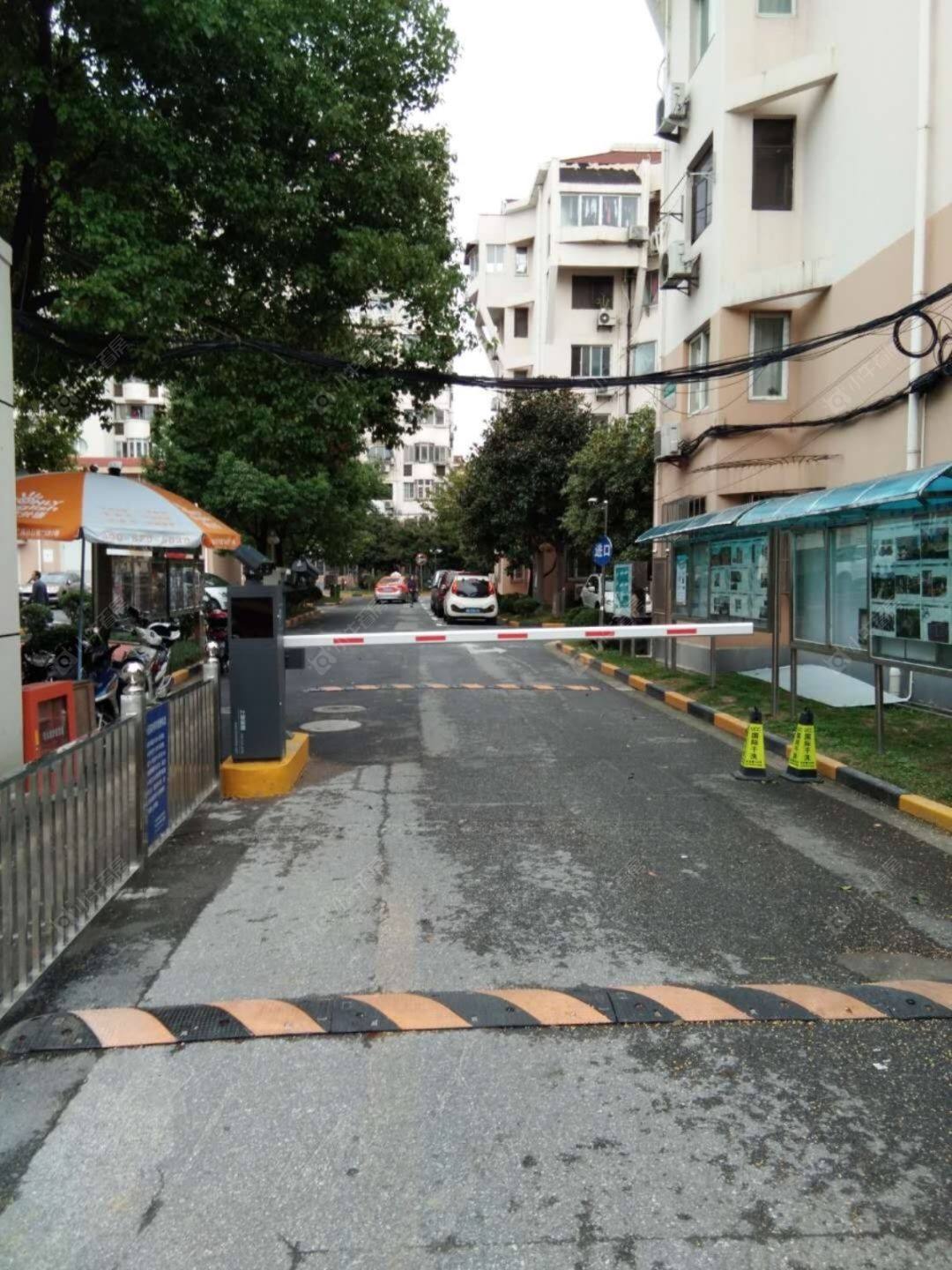 上海万泰公寓小区_万泰公寓小区null