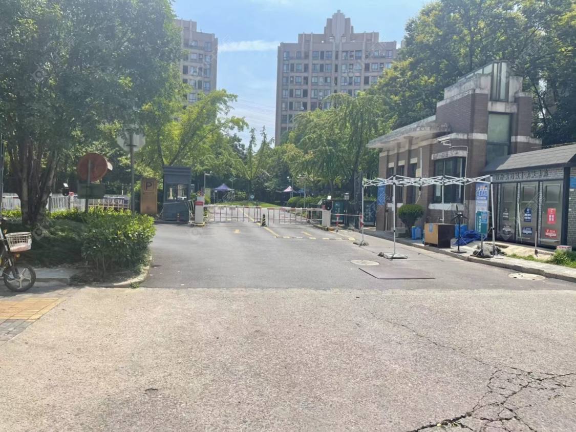 上海香逸湾南区别墅区小区_香逸湾南区别墅区小区null