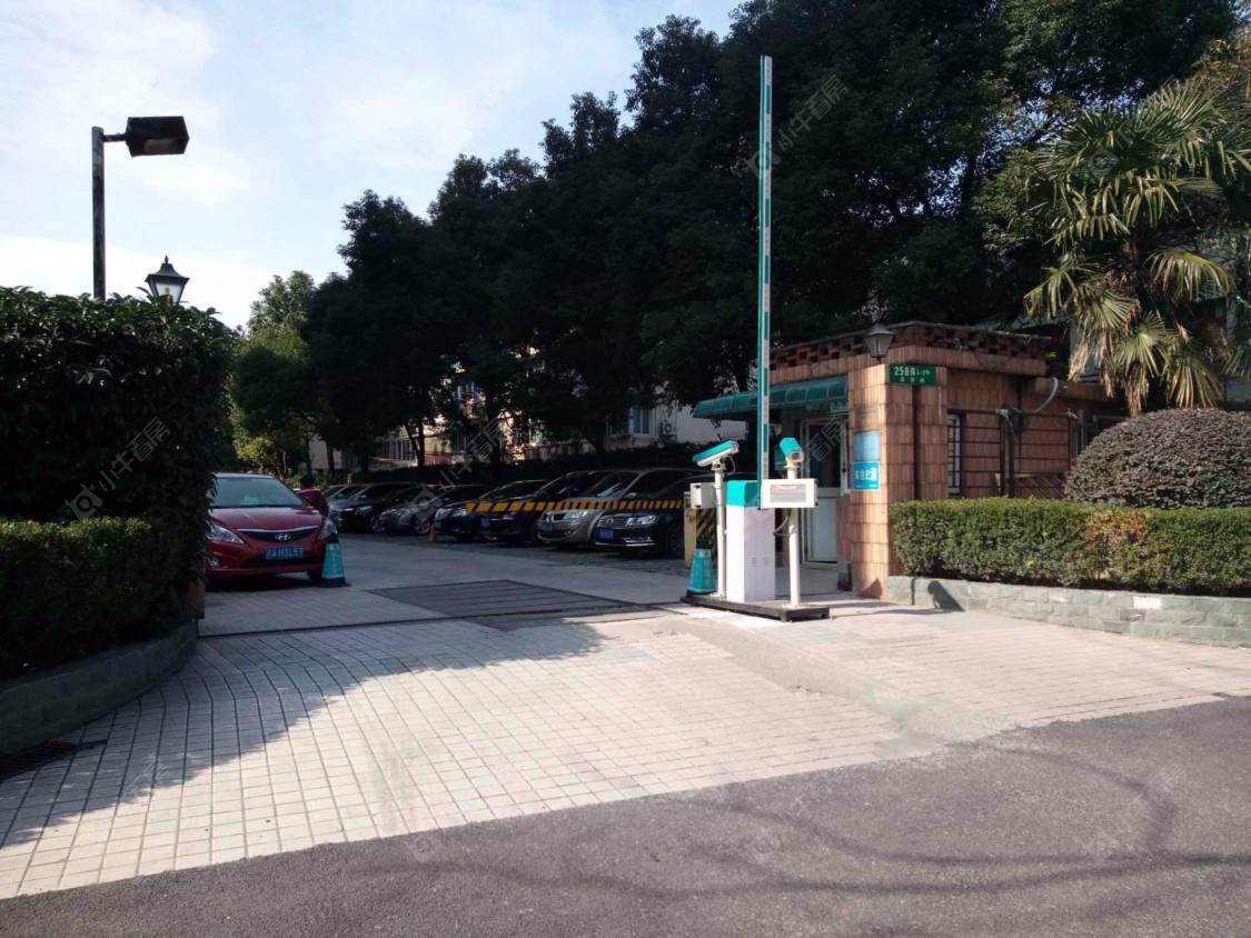 上海年平花苑小区_年平花苑小区null