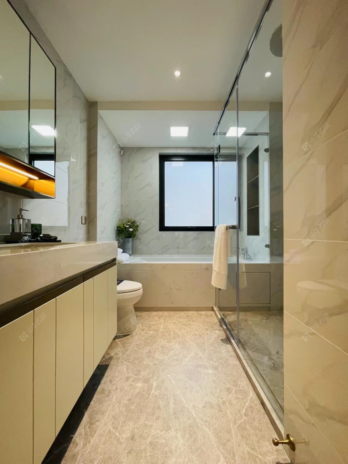 上海森兰海天名筑小区_森兰海天名筑小区null