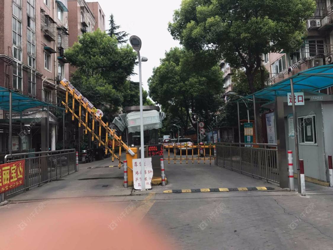 上海共富四村富成园小区_共富四村富成园小区null