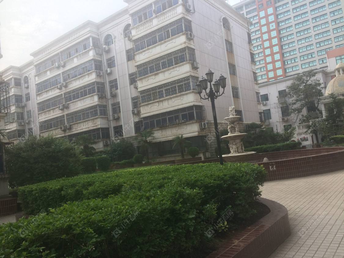 凯德林茵湖畔西区封面图_小牛看房