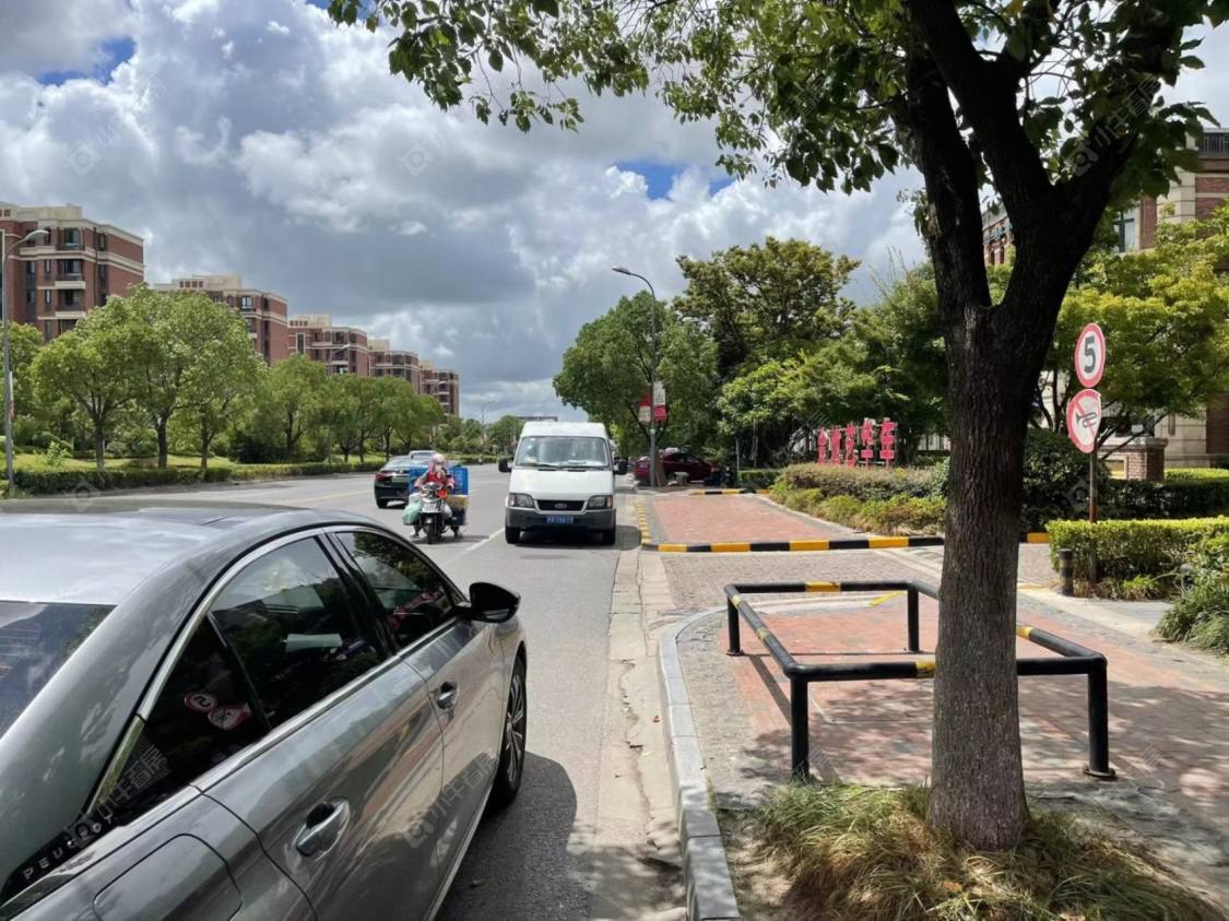 金地艺华年别墅区封面图_小牛看房