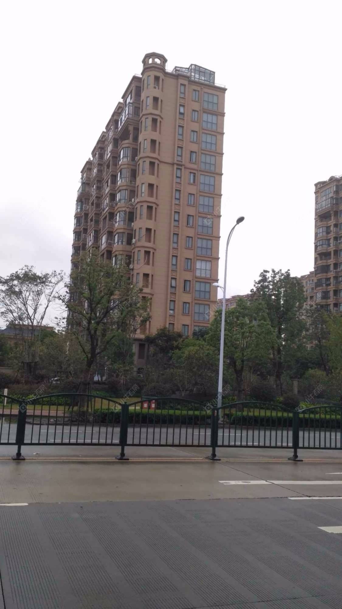 上海东方郁金香庭小区_东方郁金香庭小区null