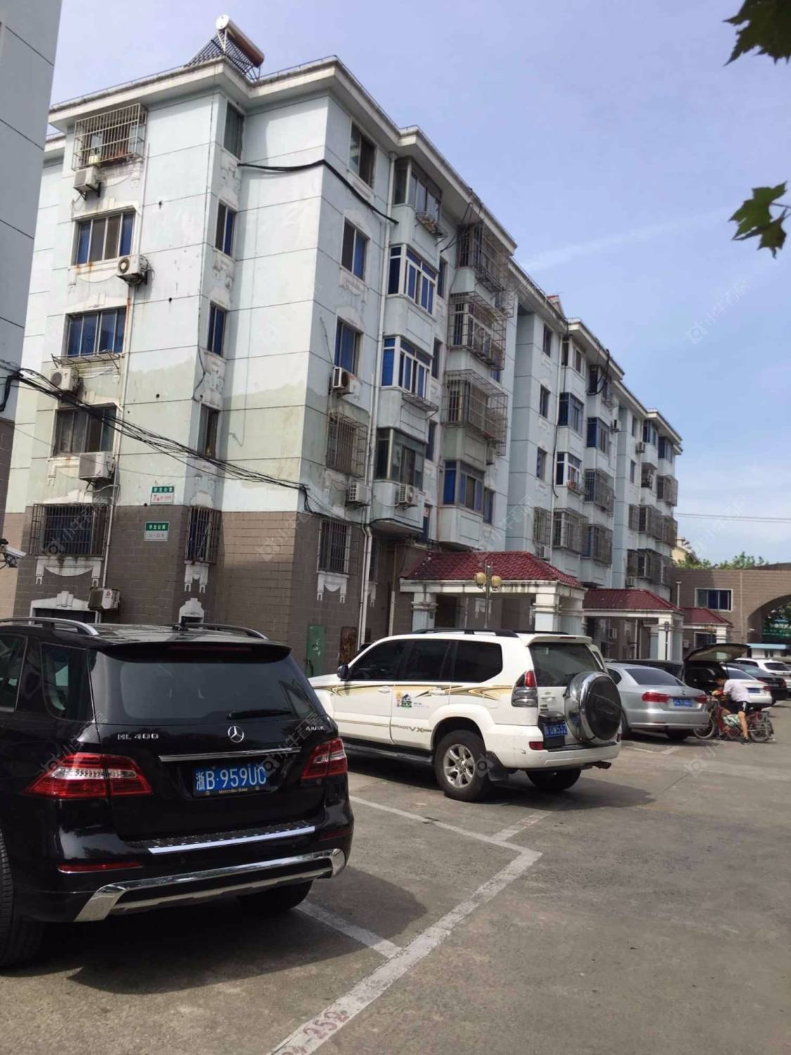 华龙公寓(奉贤)封面图_小牛看房