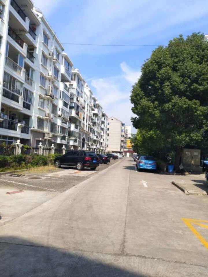 上海华汇公寓一期小区_华汇公寓一期小区null