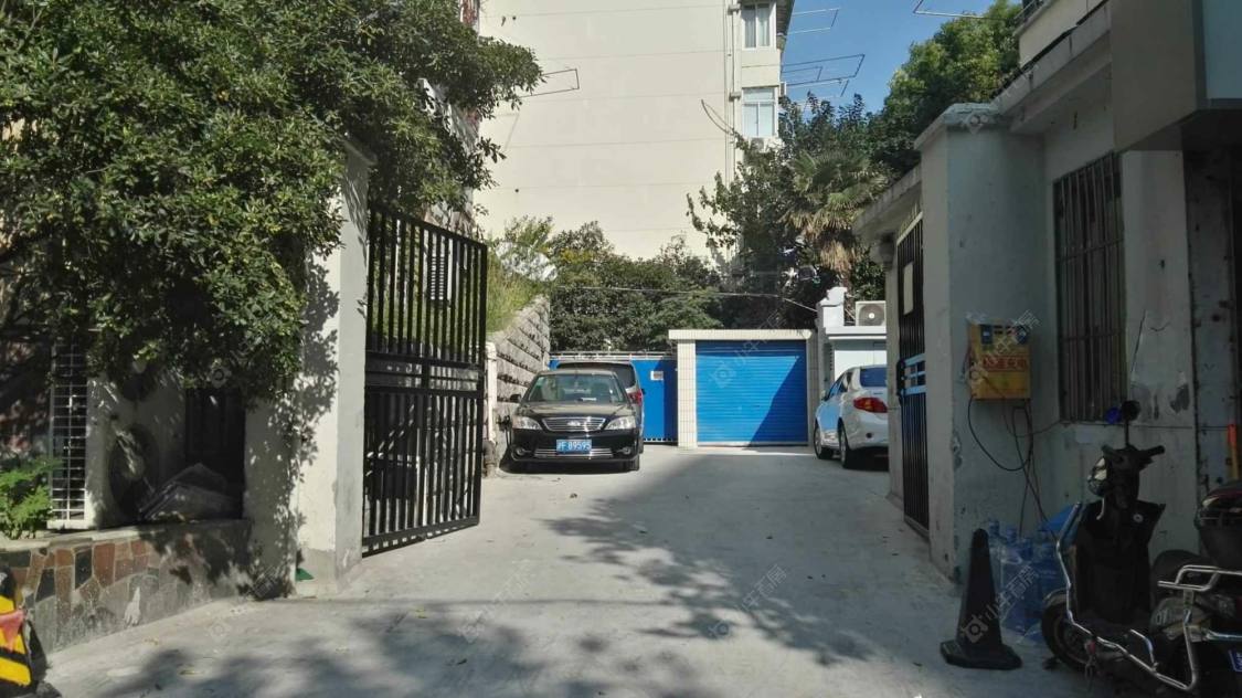 上海伯龙公寓小区_小牛看房