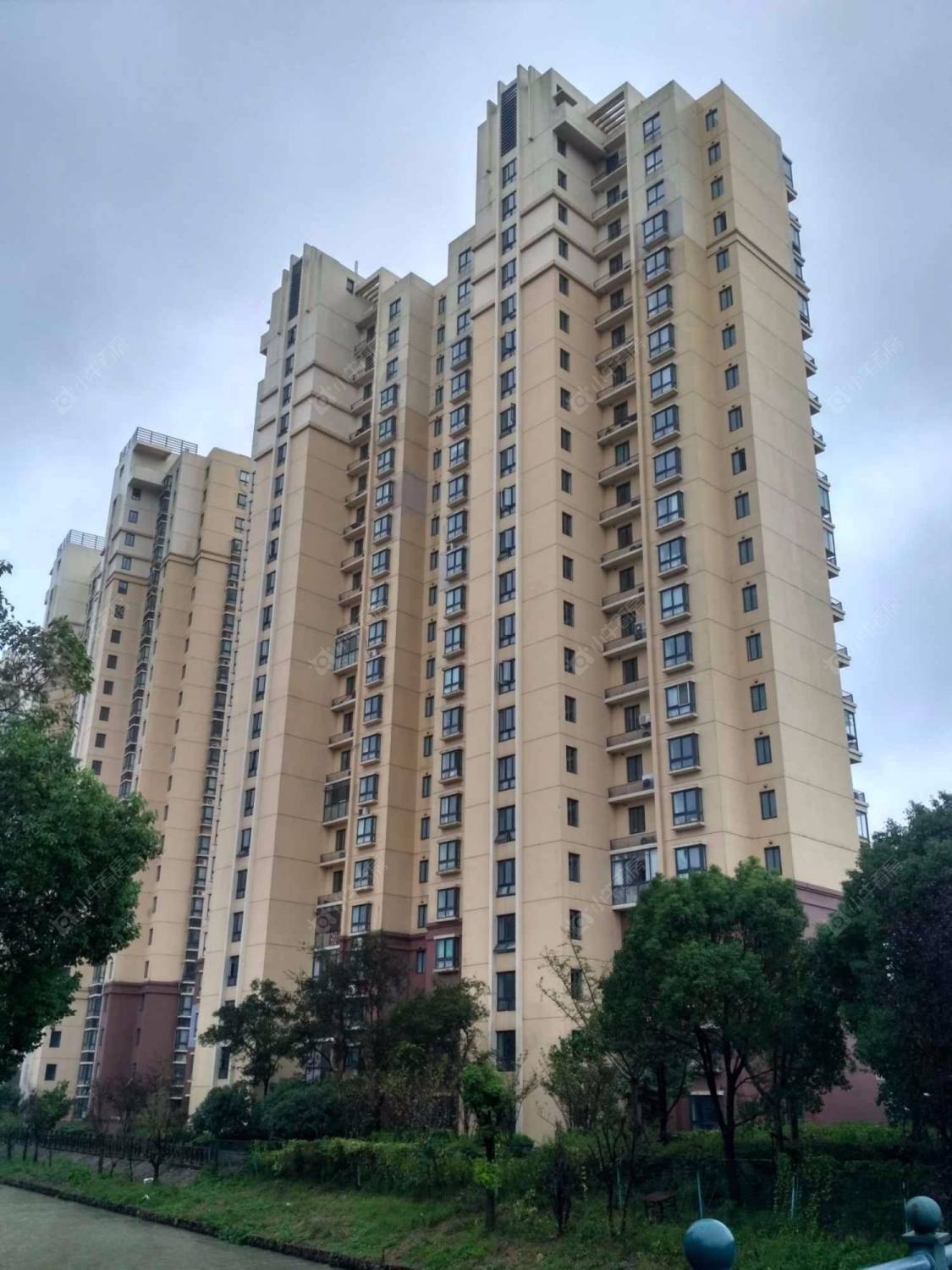 正阳世纪星城丽骏湾封面图_小牛看房