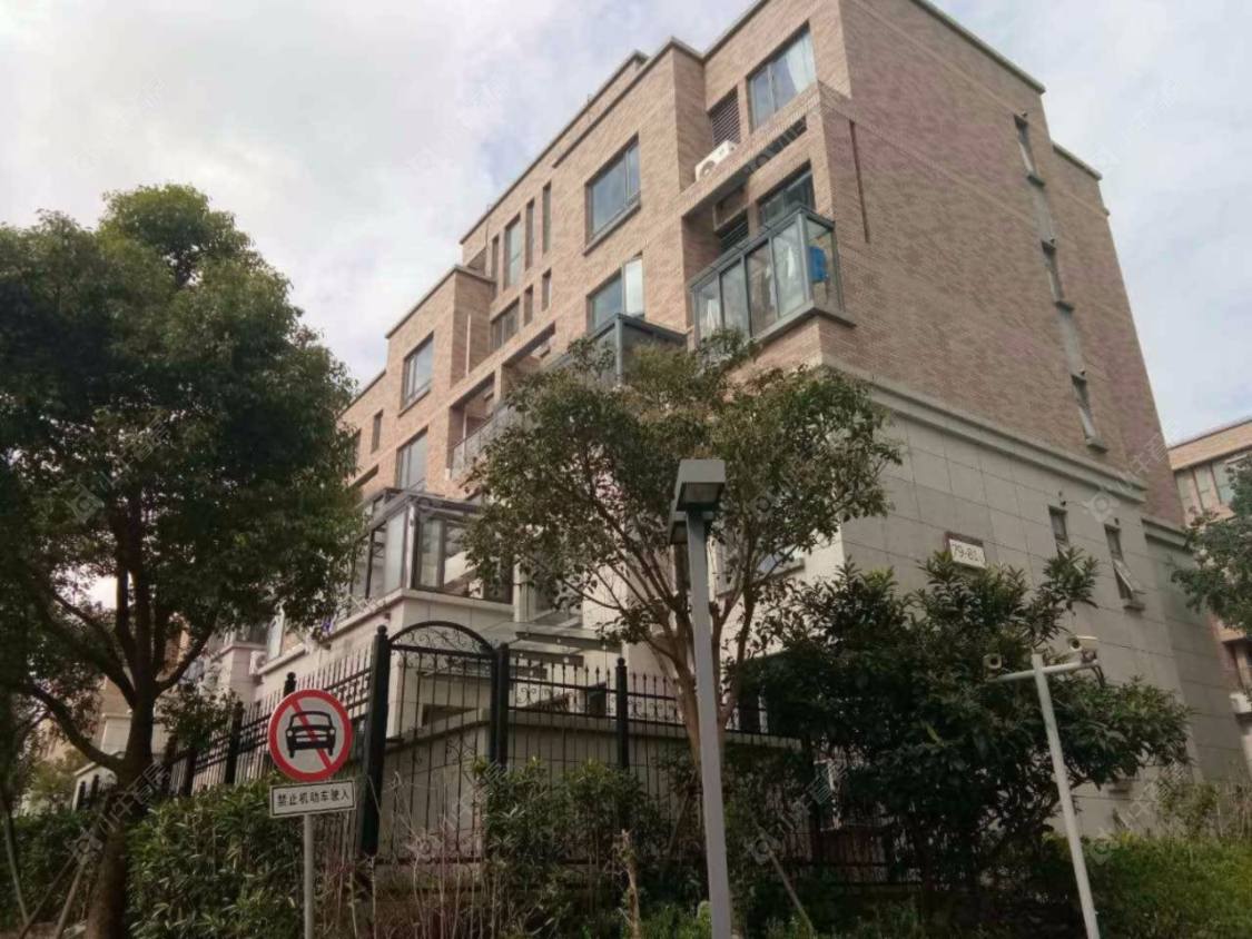 上海滴水湖馨苑小区_滴水湖馨苑小区null