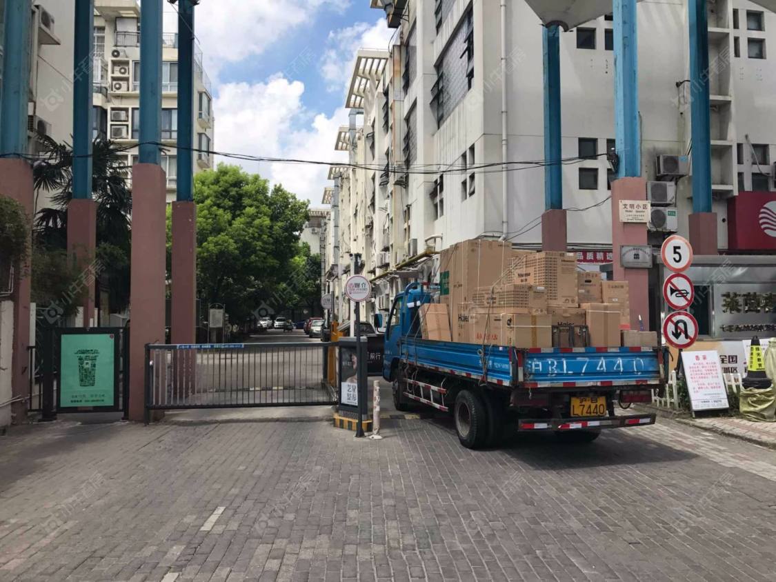 上海万兆家园三期小区_万兆家园三期小区null