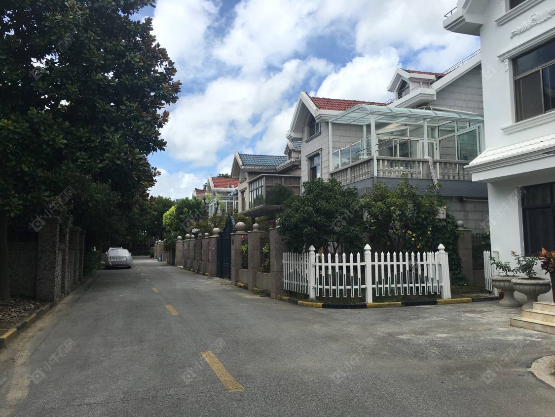 上海罗兰新墅别墅小区_罗兰新墅别墅小区null