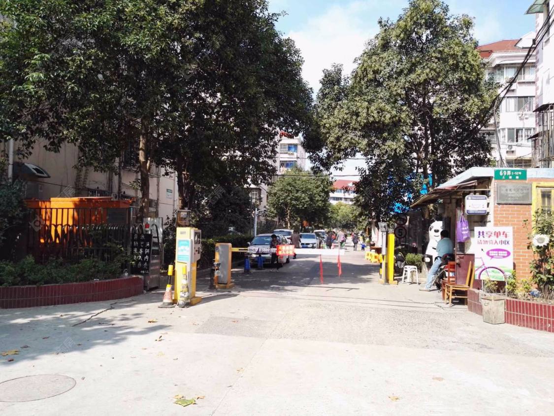 凌兆十三村封面图_小牛看房