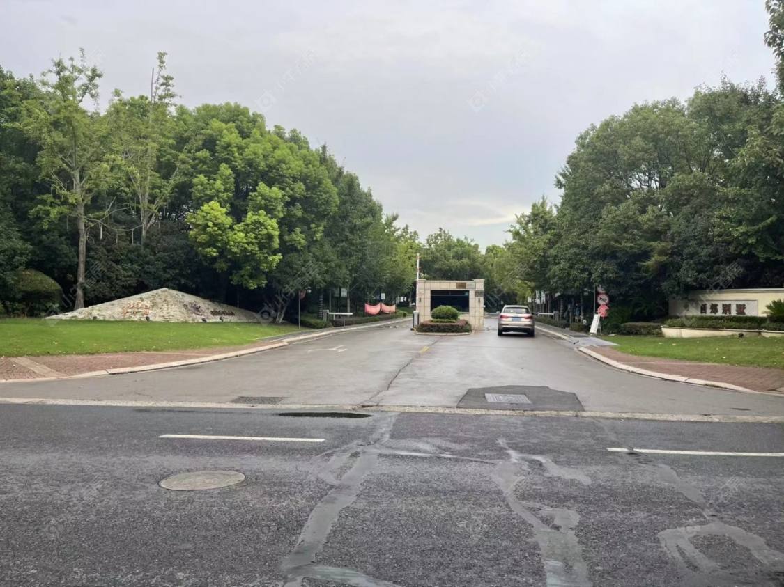 上海大华西郊别墅小区_大华西郊别墅小区null