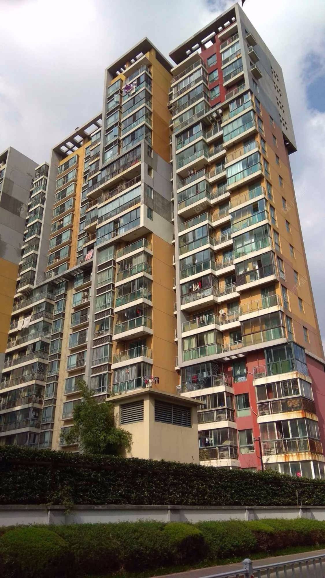 卢尔公寓封面图_小牛看房