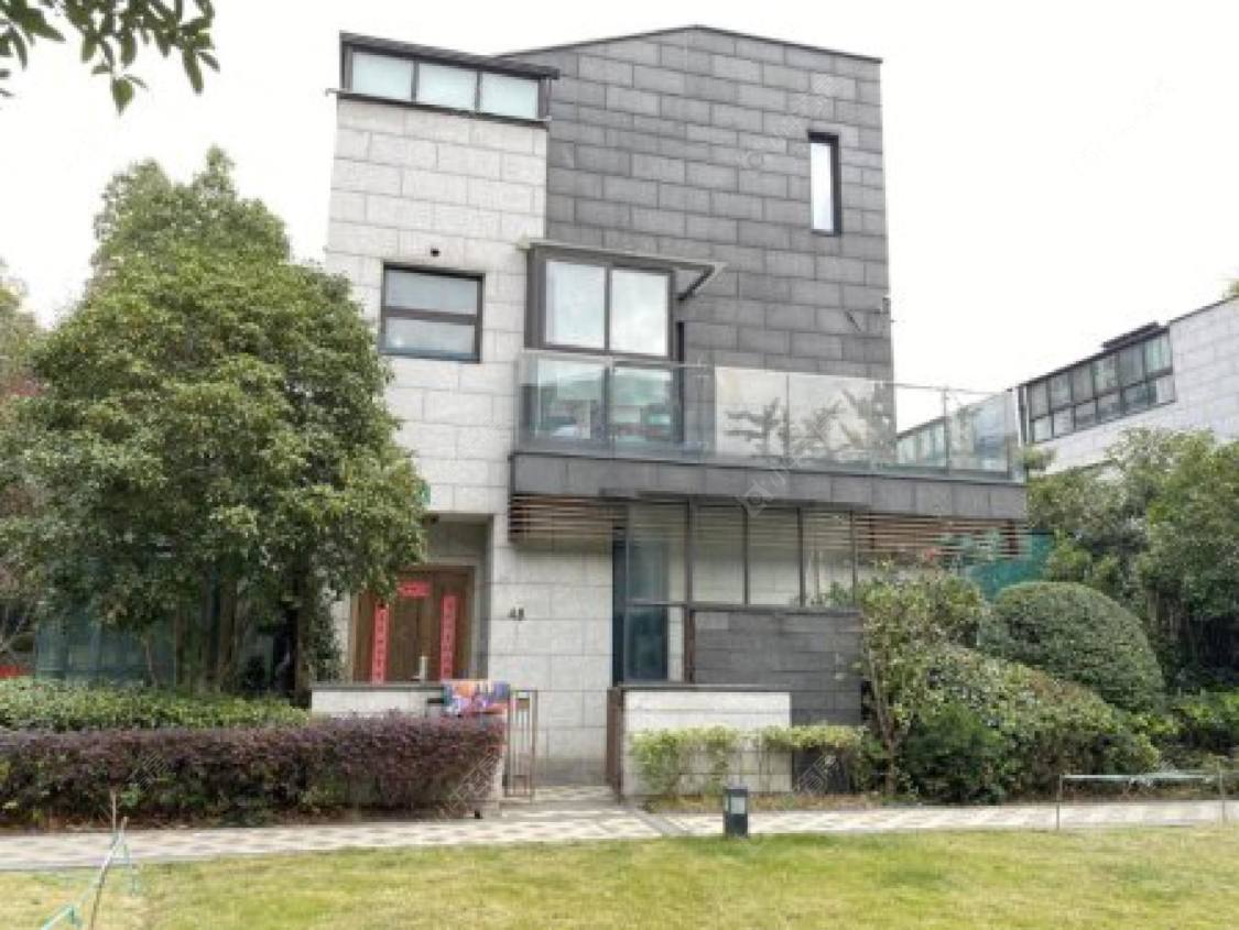 上海湾流域城二期别墅区小区_湾流域城二期别墅区小区null