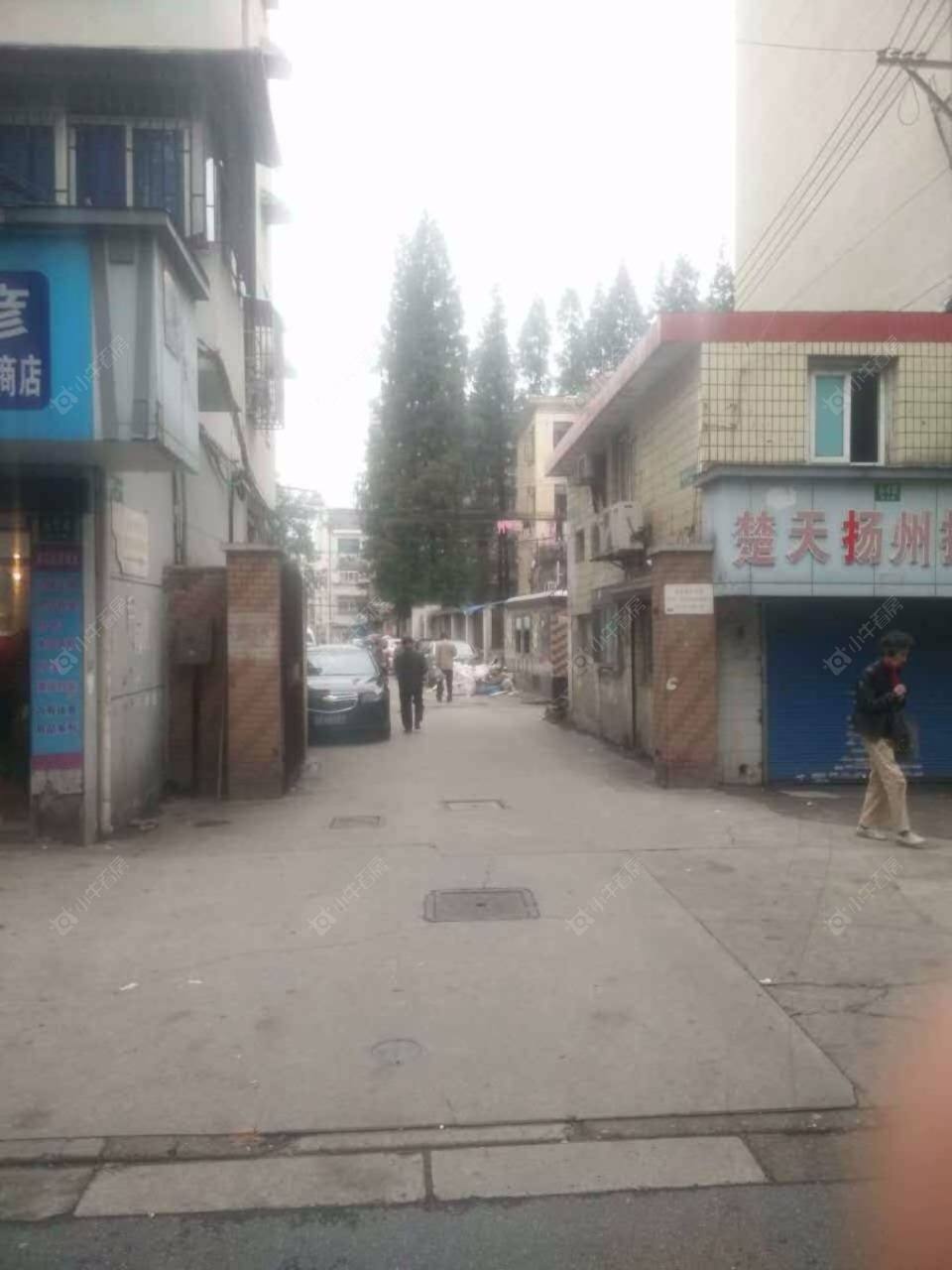 控江路652弄封面图_小牛看房