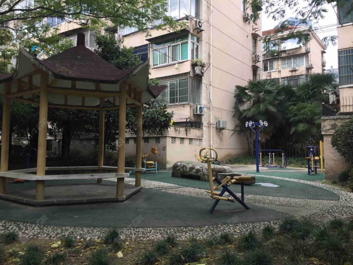 上海东园四村小区_东园四村小区null