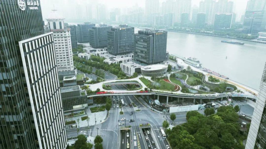 上海绿地外滩中心T3办公楼小区_绿地外滩中心T3办公楼小区null