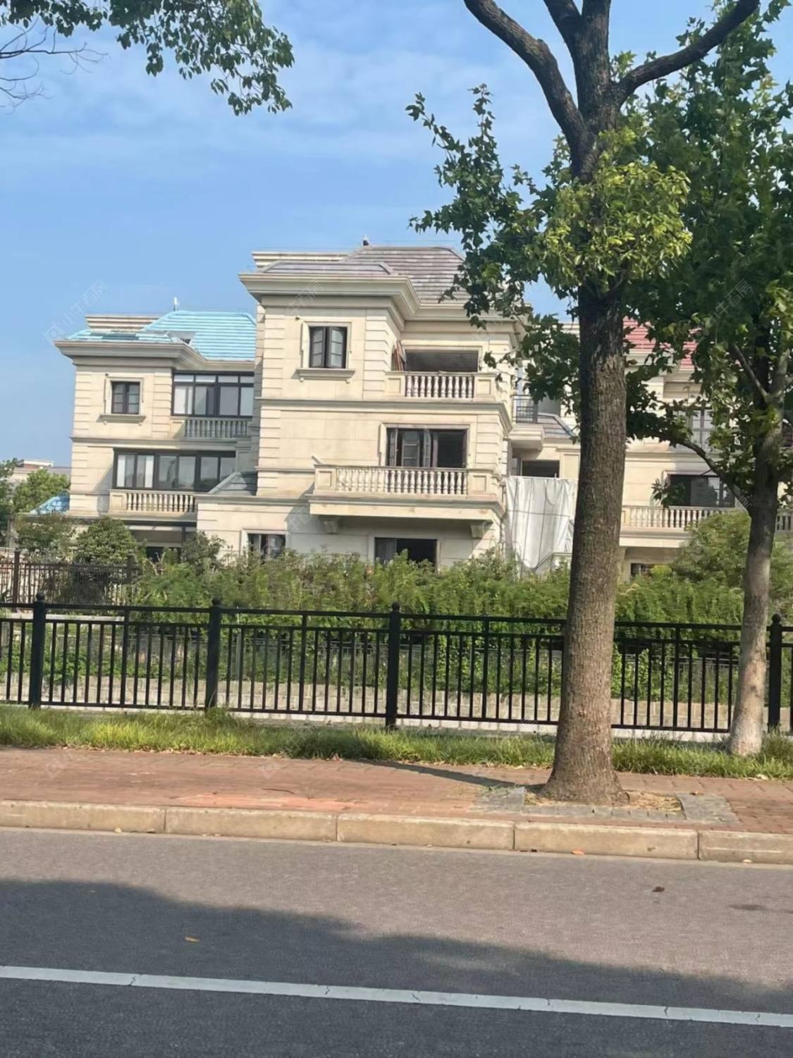 上海尼德兰官邸别墅区小区_尼德兰官邸别墅区小区null