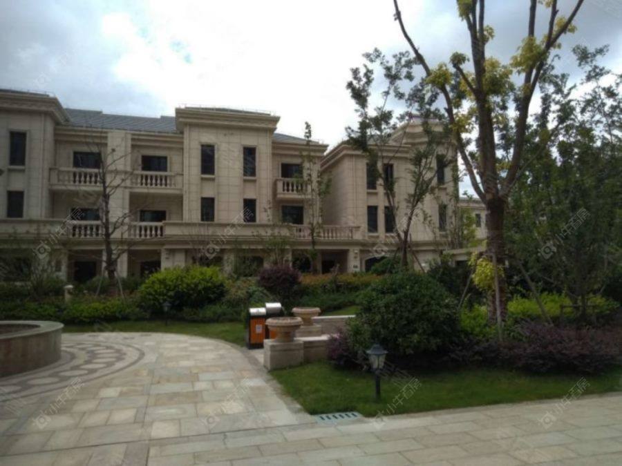 上海金鹰华庭别墅小区_金鹰华庭别墅小区null