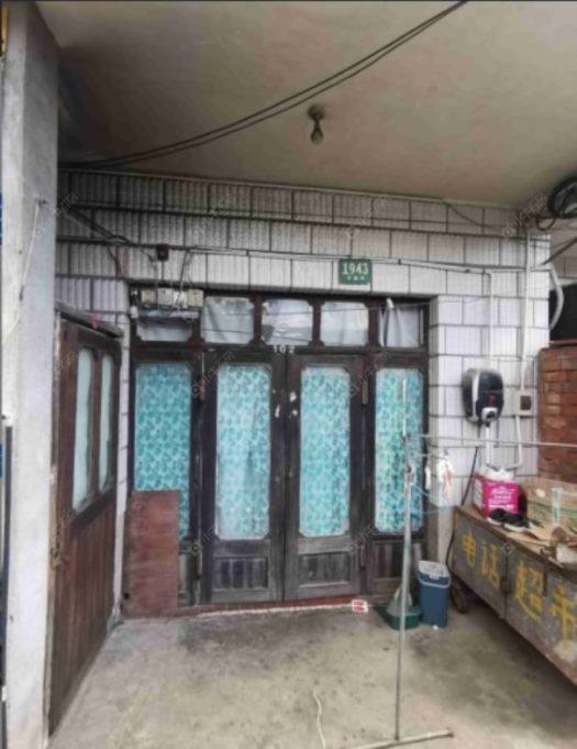 上海中港村小区_中港村小区null