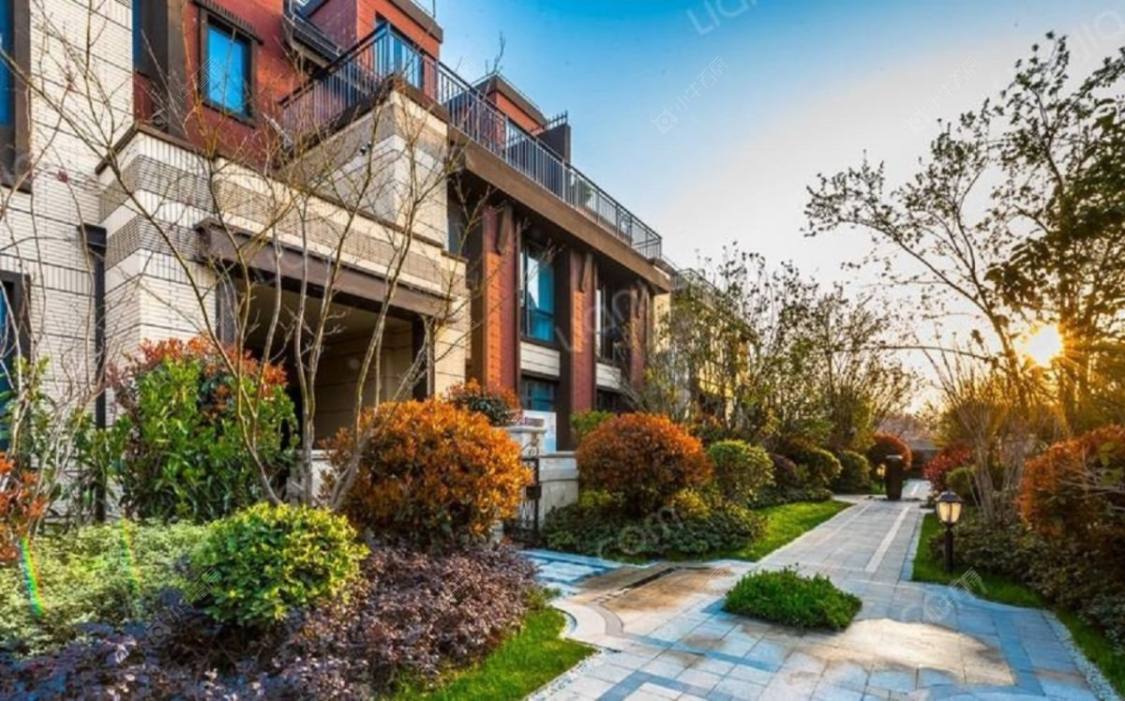 上海新城上坤樾山美墅小区_新城上坤樾山美墅小区null