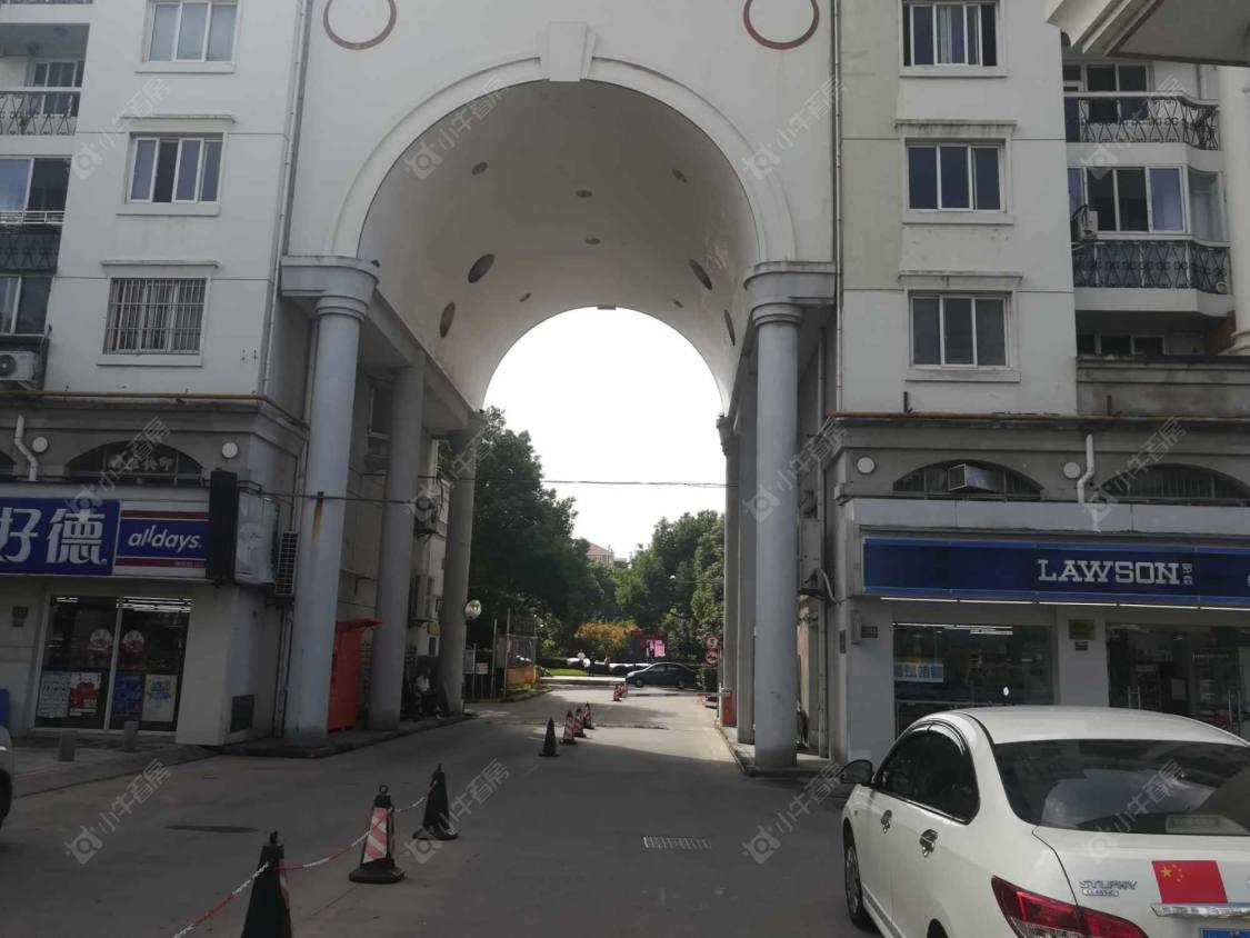 上海金山园中苑小区_金山园中苑小区null