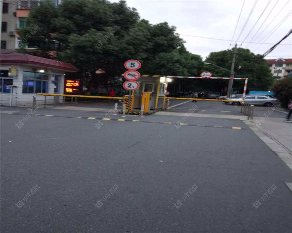 上海高东新村221弄小区_高东新村221弄小区null