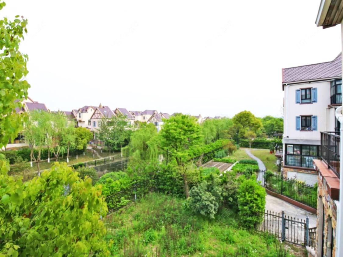 上海英郡雷丁小城二期小区_英郡雷丁小城二期小区null