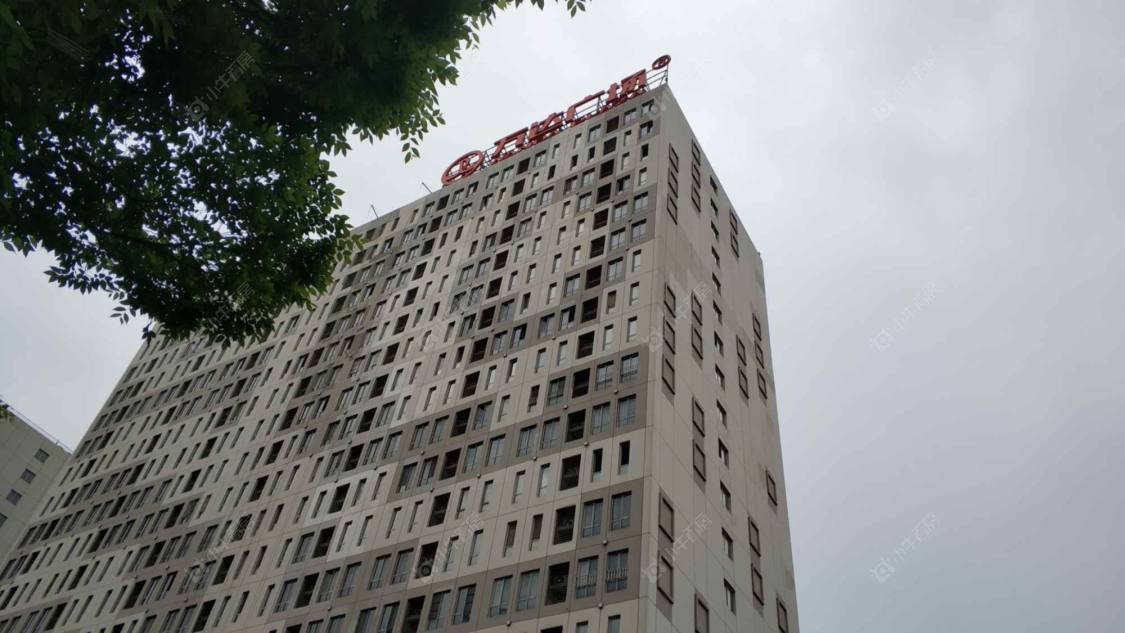 万达广场(松江)封面图_小牛看房