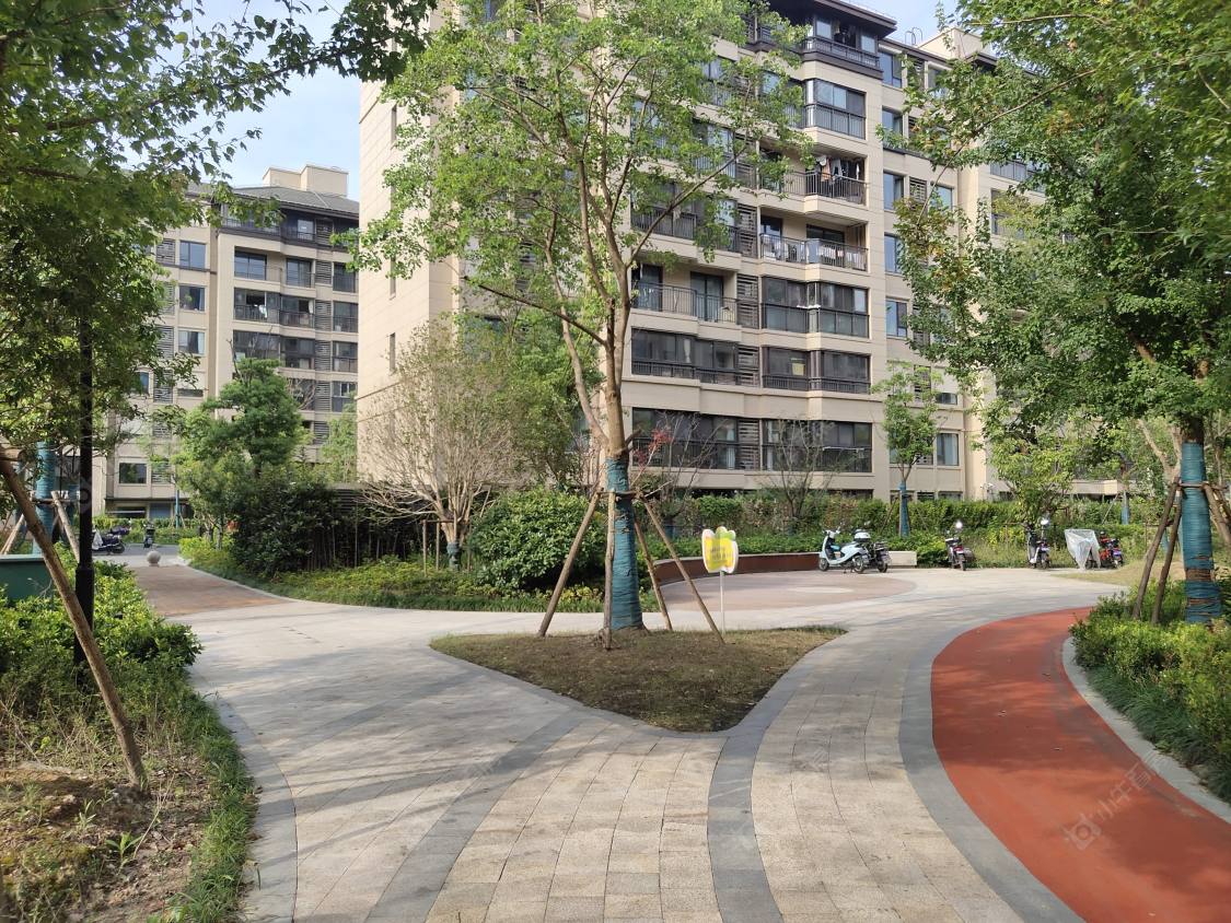 上海绿地新里波洛克公馆小区_绿地新里波洛克公馆小区null