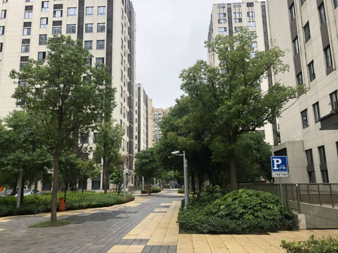 上海卓越时代广场小区_卓越时代广场小区实景图