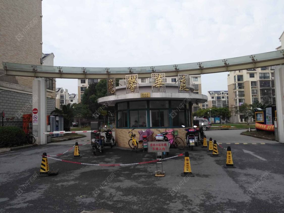 上海龙馨华庭小区_龙馨华庭小区null