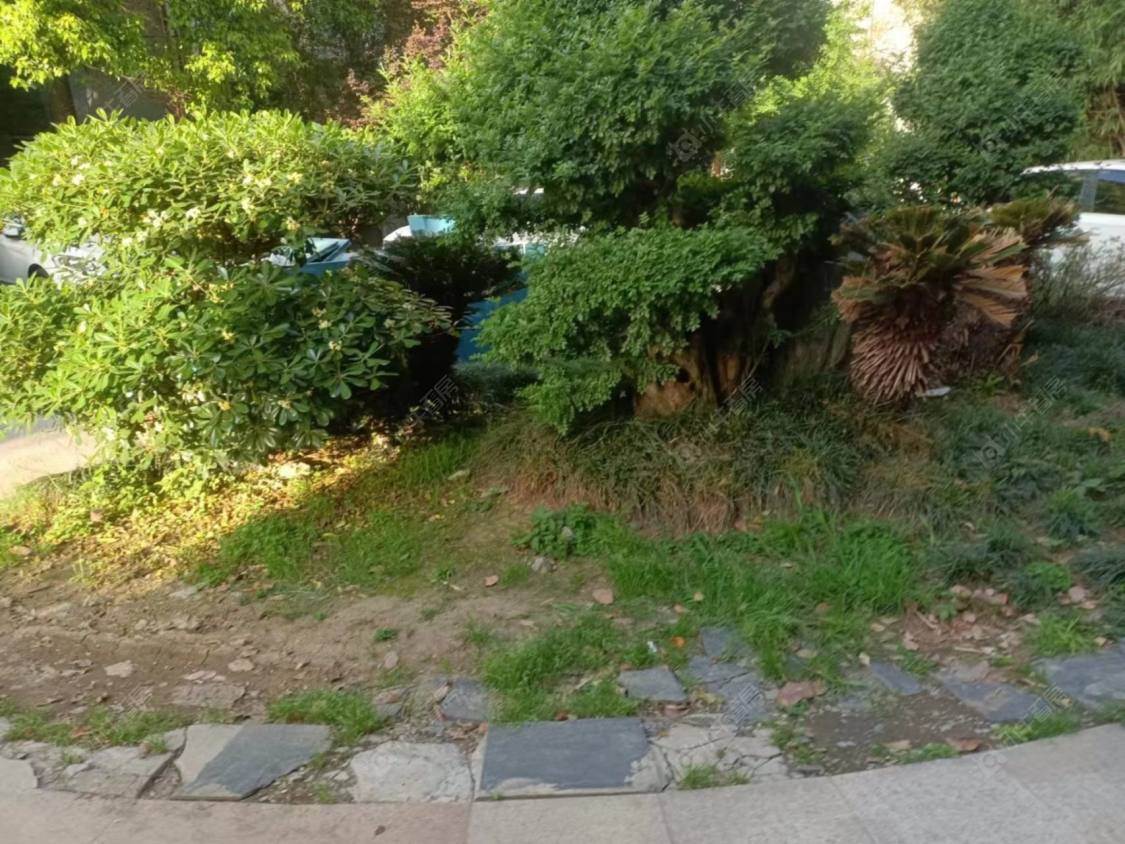 上海大都会高尔夫和风(公寓）小区_大都会高尔夫和风(公寓）小区实景图