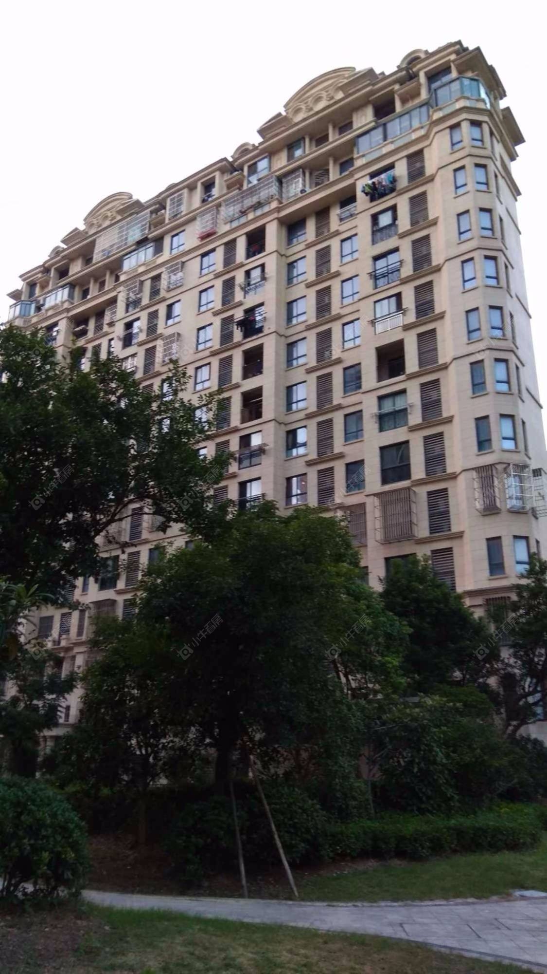 上海布鲁斯小镇三四期小区_布鲁斯小镇三四期小区null