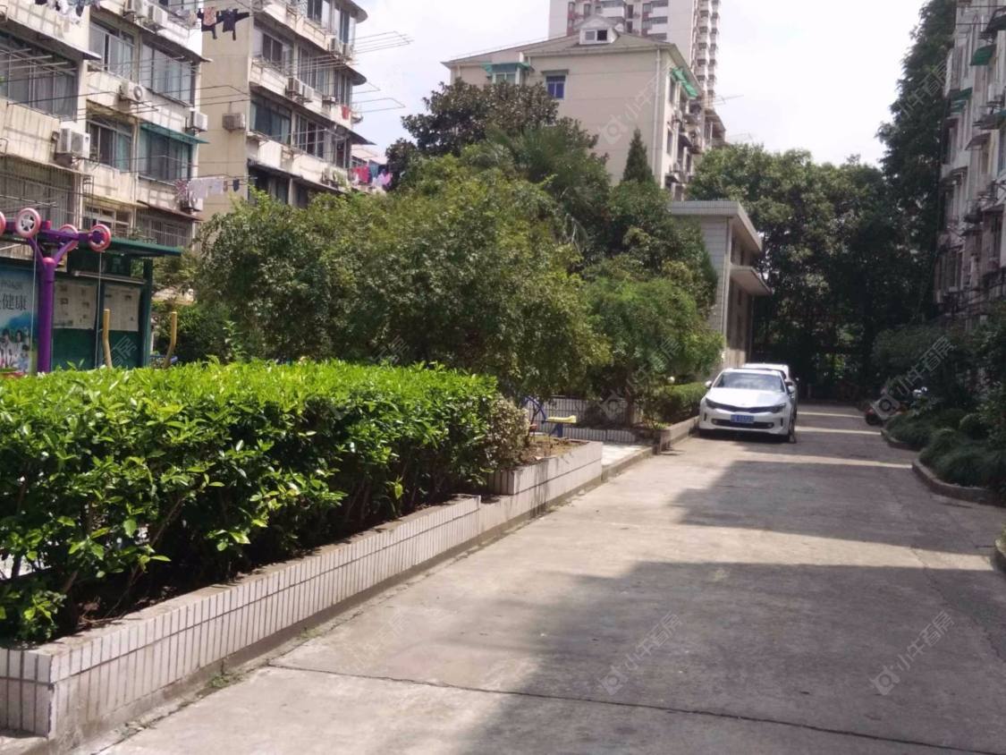 万峰小区封面图_小牛看房