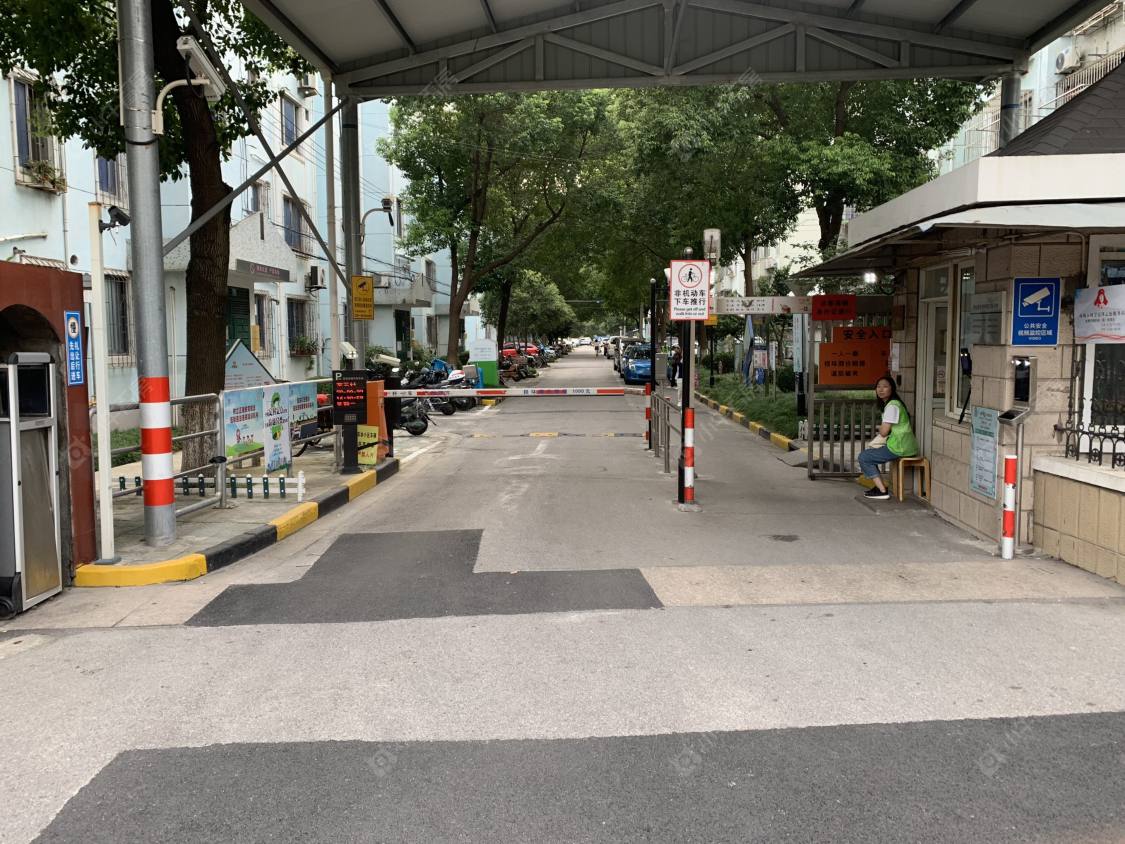 上海南苑五村东区小区_南苑五村东区小区null