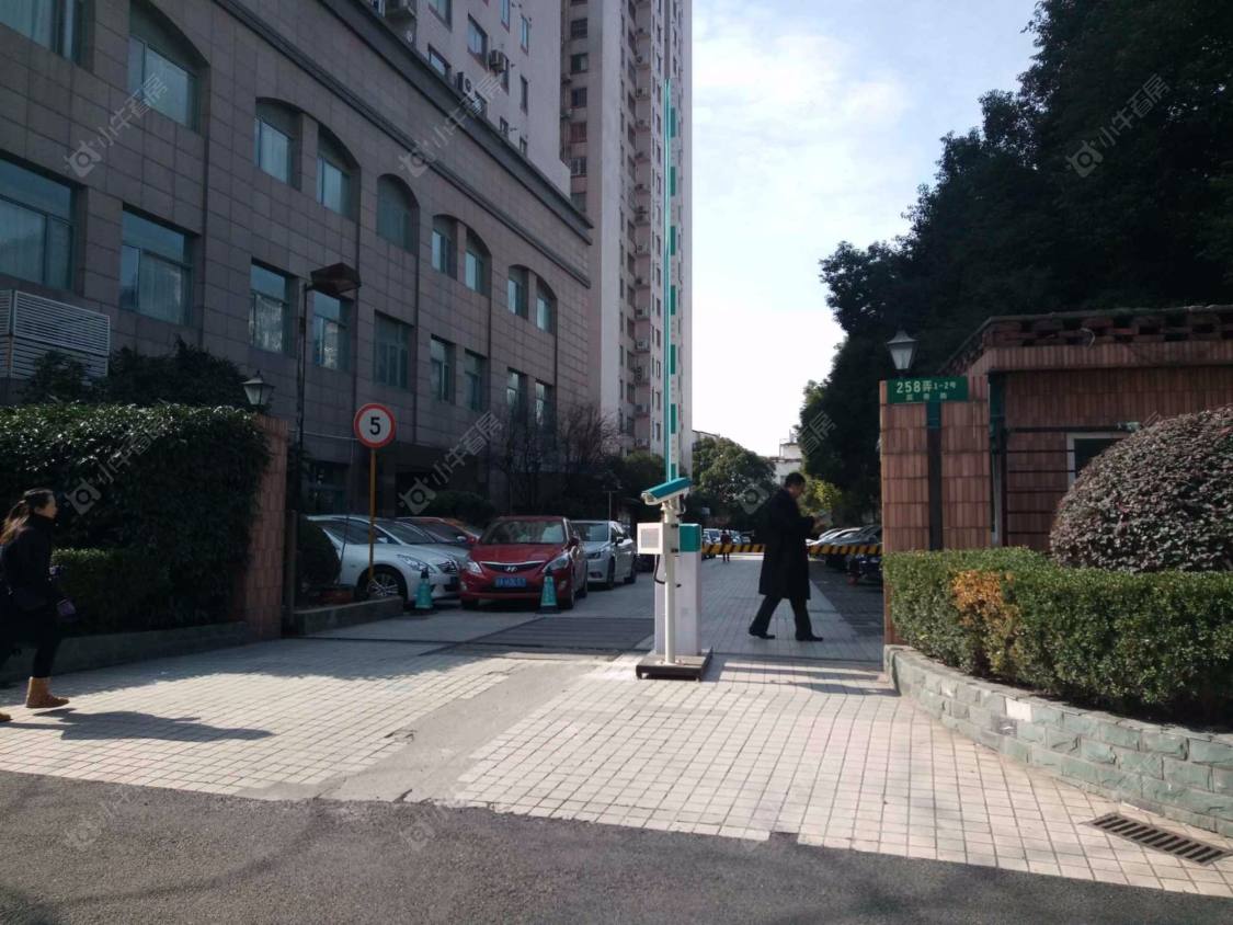 上海年平花苑小区_年平花苑小区null