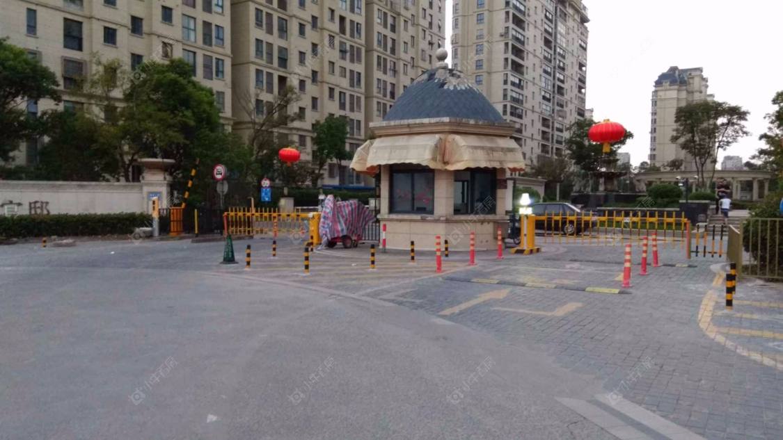 上海布鲁斯小镇三四期小区_布鲁斯小镇三四期小区null