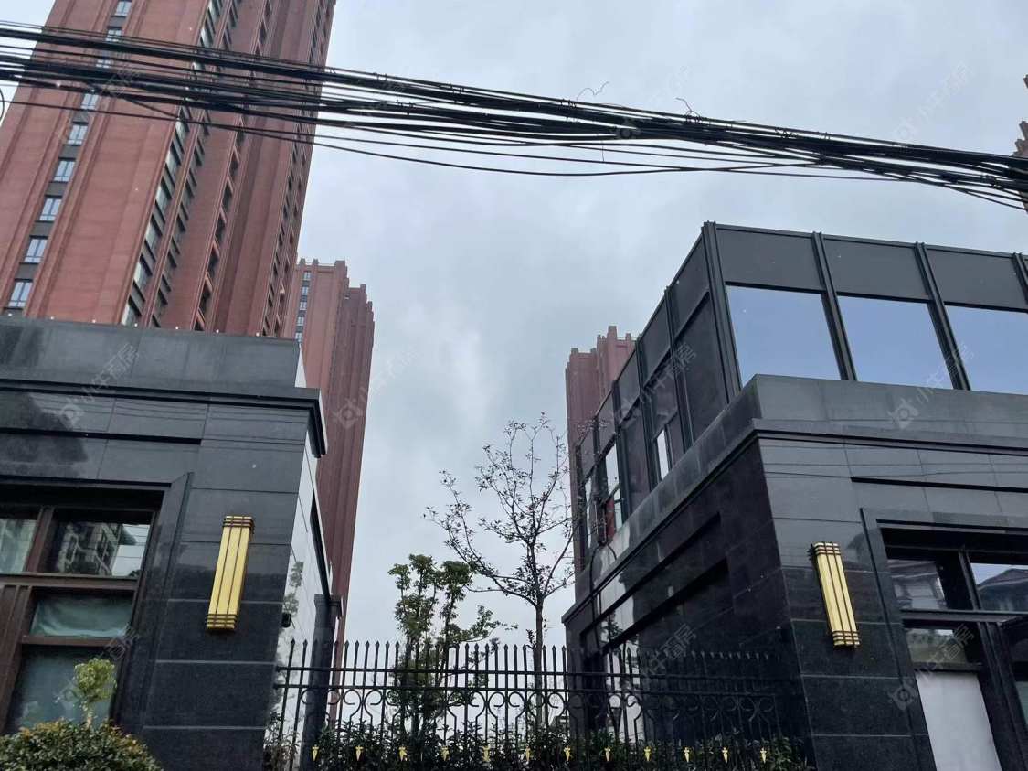 上海洋江·唐顿公馆小区_洋江·唐顿公馆小区null